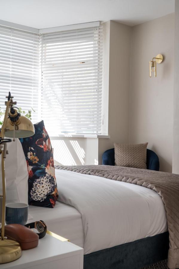 Large Luxury Solihull House - The Residence - Close To Nec - Sleeps 9 Екстериор снимка