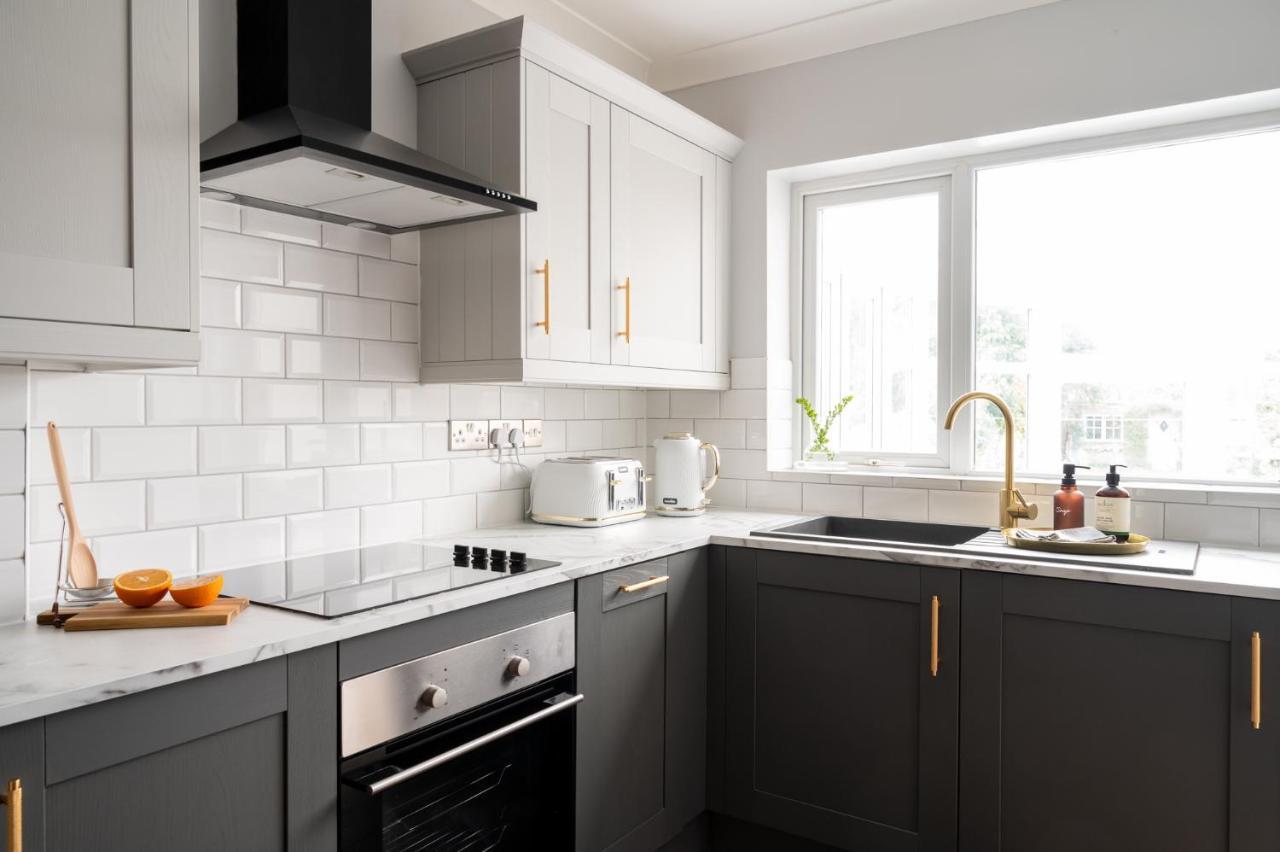 Large Luxury Solihull House - The Residence - Close To Nec - Sleeps 9 Екстериор снимка